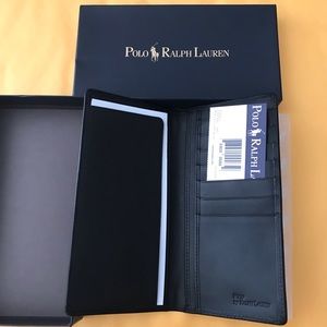Polo Ralph Lauren check book